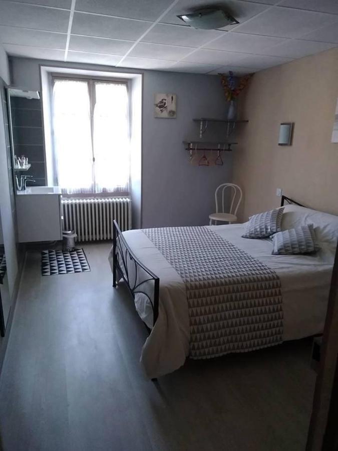 Hotel Moderne Prades-d'Aubrac Zewnętrze zdjęcie